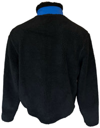 Schwarze Fleece Jacke mit blauer Brusttasche
