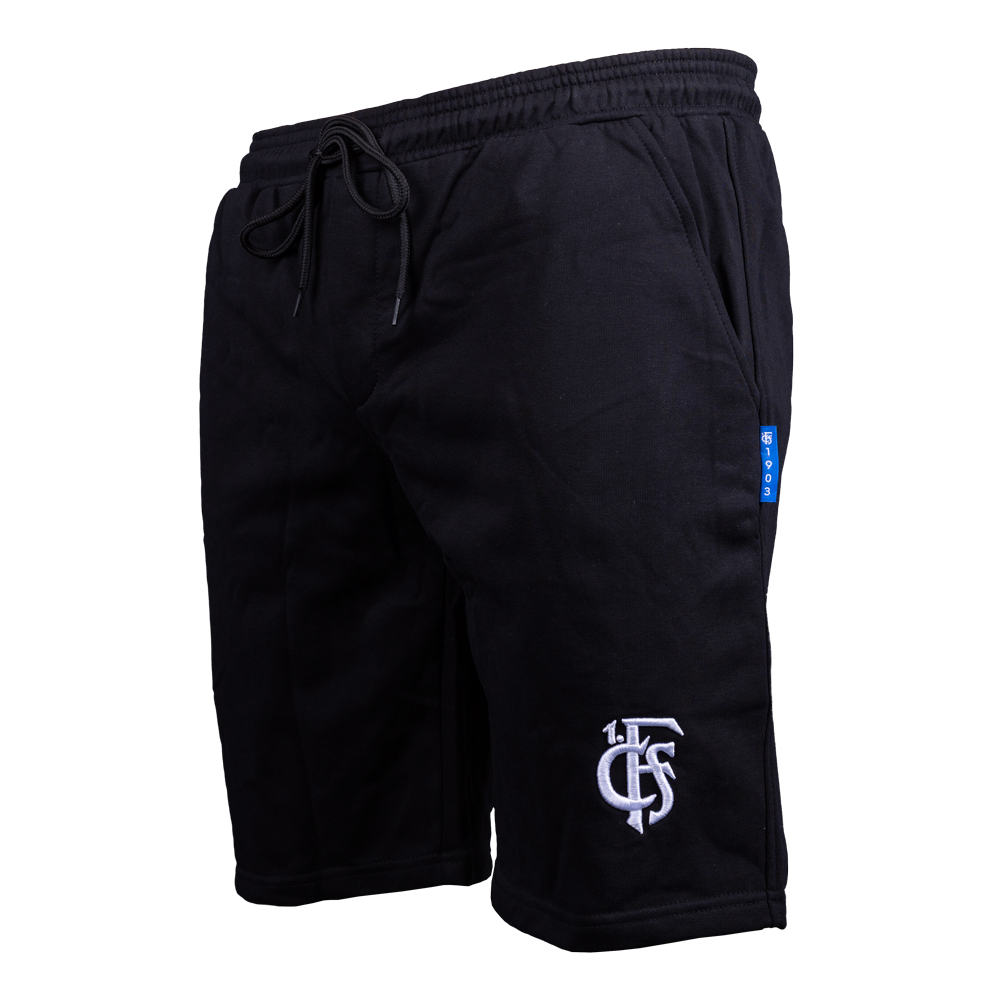Short schwarz mit weißem Logo bestickt